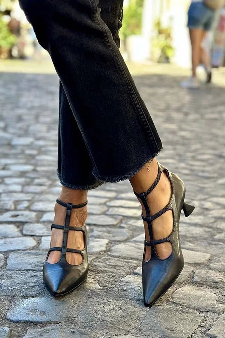 Livia | Strappy Elegant Pumps