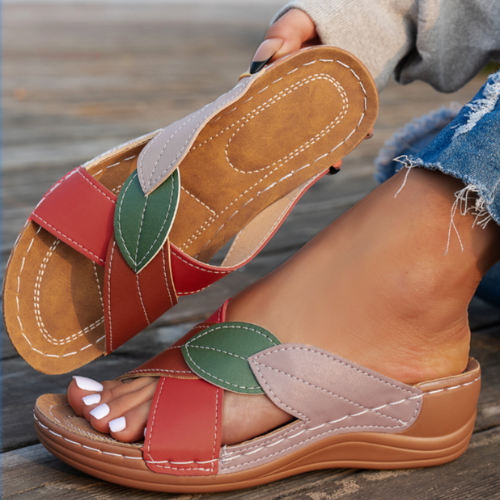 Elara | Slip-on Sandals