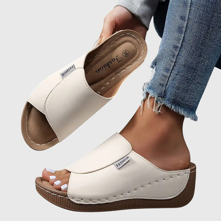 Liora | Orthopedic Sandals