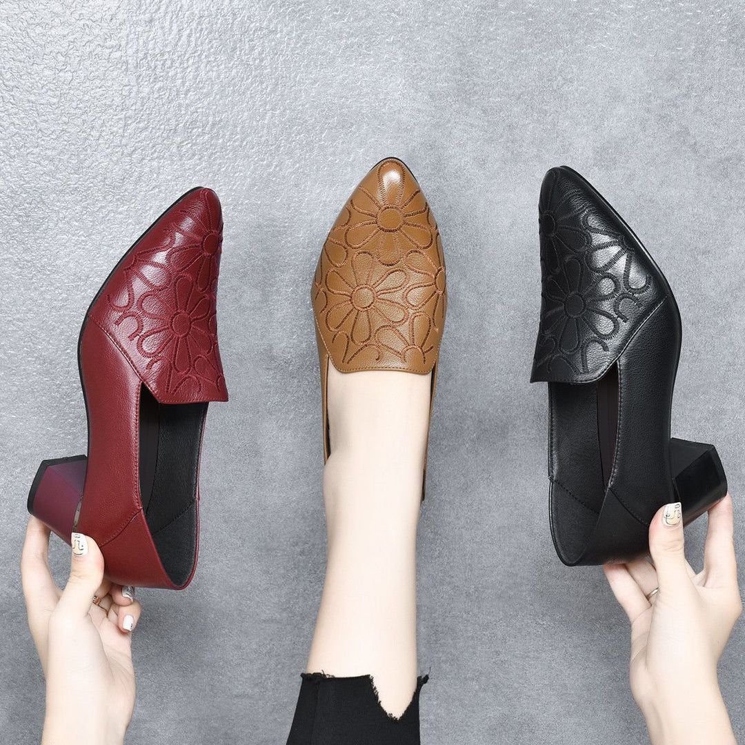 Evelyn | Leather Embroidered Pumps