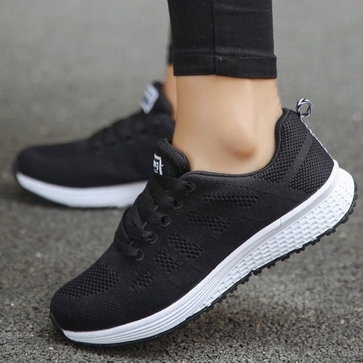 Lila | Walking Shoes