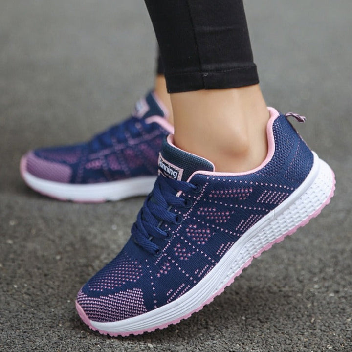 Lila | Walking Shoes