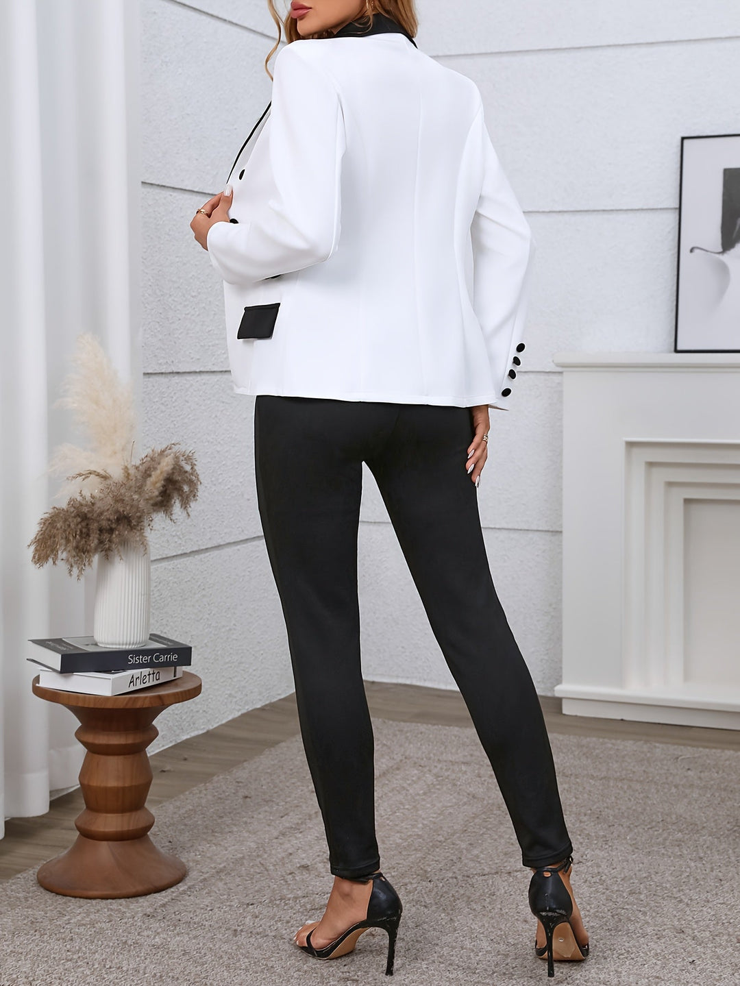 Liora | Everyday Elegant Outfit