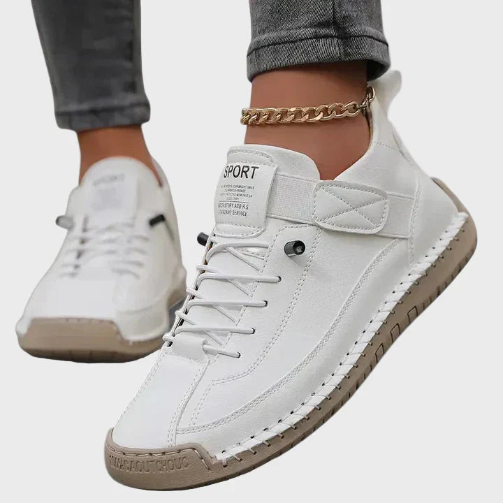 Selene | Sneakers