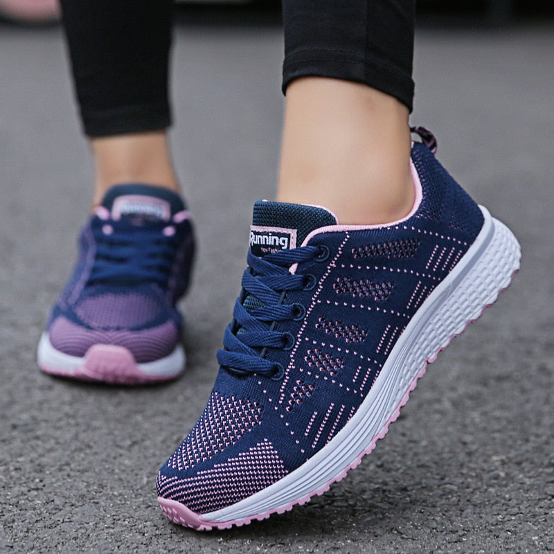 Lila | Walking Shoes
