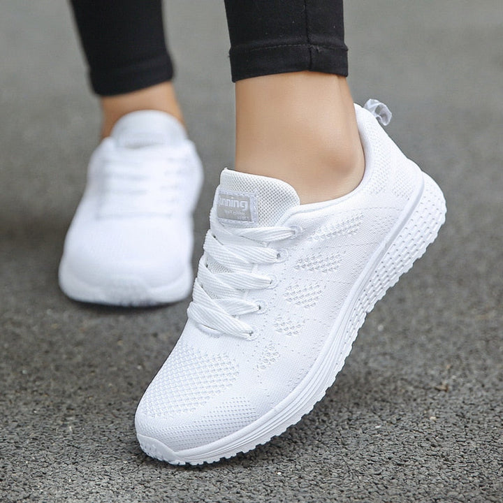 Lila | Walking Shoes