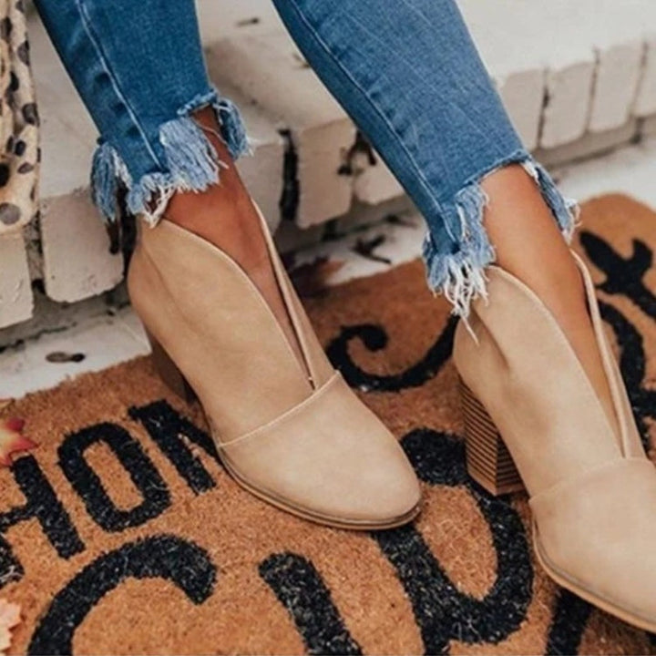 Clara | Chunky Stacked Heel