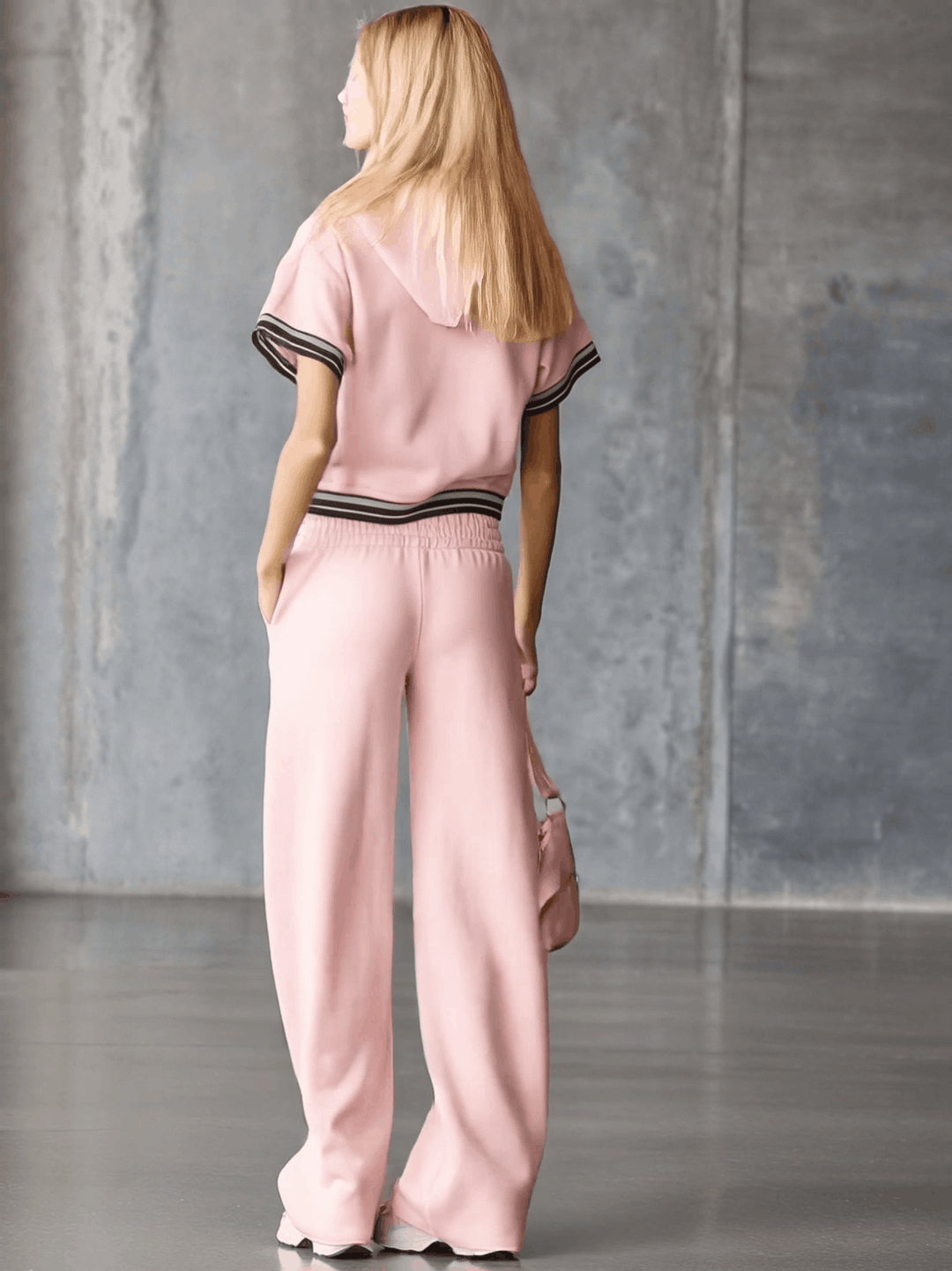 Aurelia | Sports Outfit Hooded