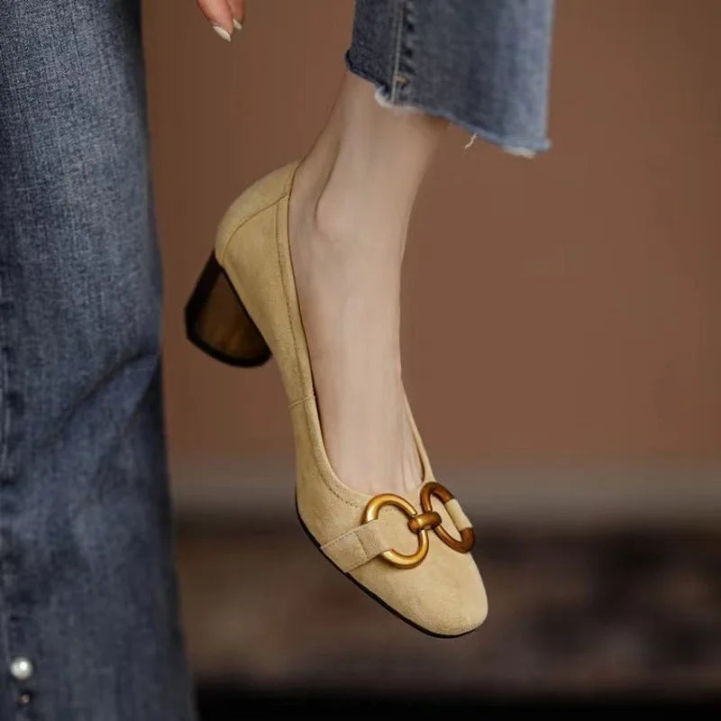 Amara | Vintage High Heels