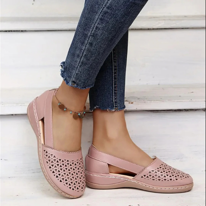 Cecilia | Comfort Walking Shoes
