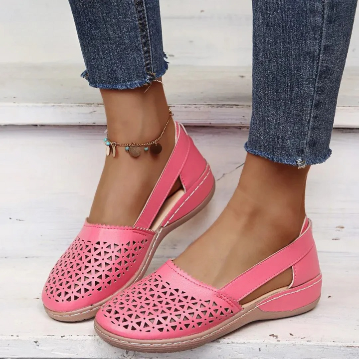 Cecilia | Comfort Walking Shoes