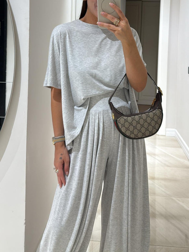 Elysia | Relaxed Outfit