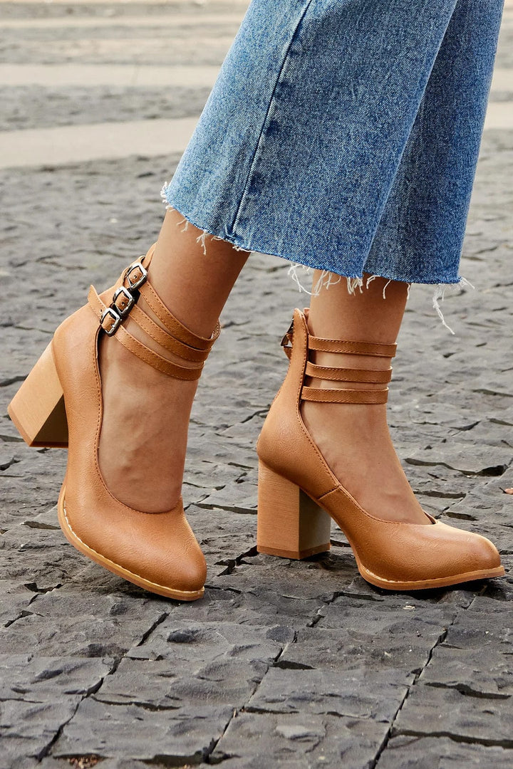 Mireille | Buckle Heels