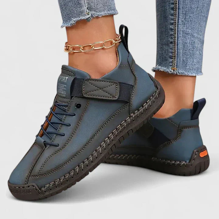 Selene | Sneakers