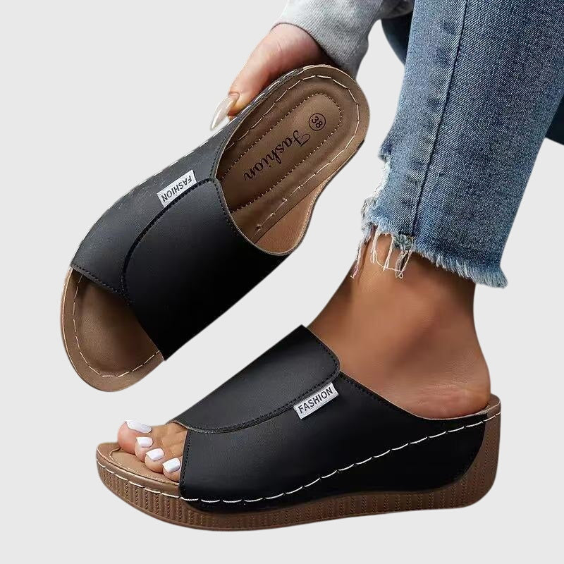 Liora | Orthopedic Sandals