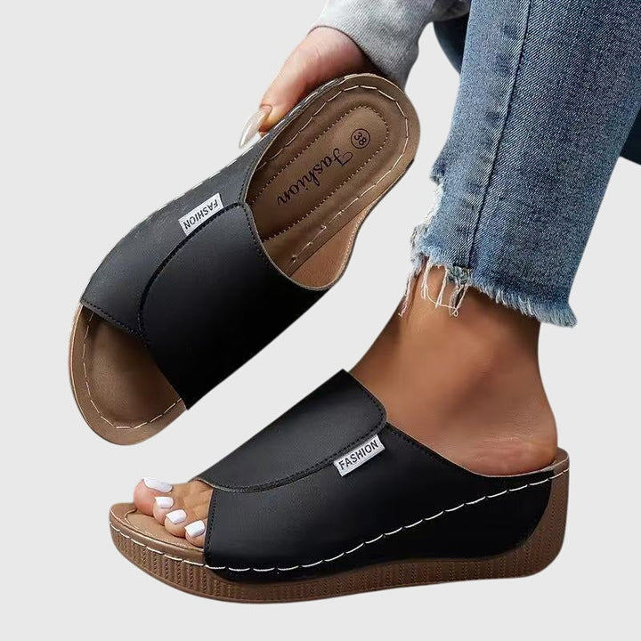 Liora | Orthopedic Sandals