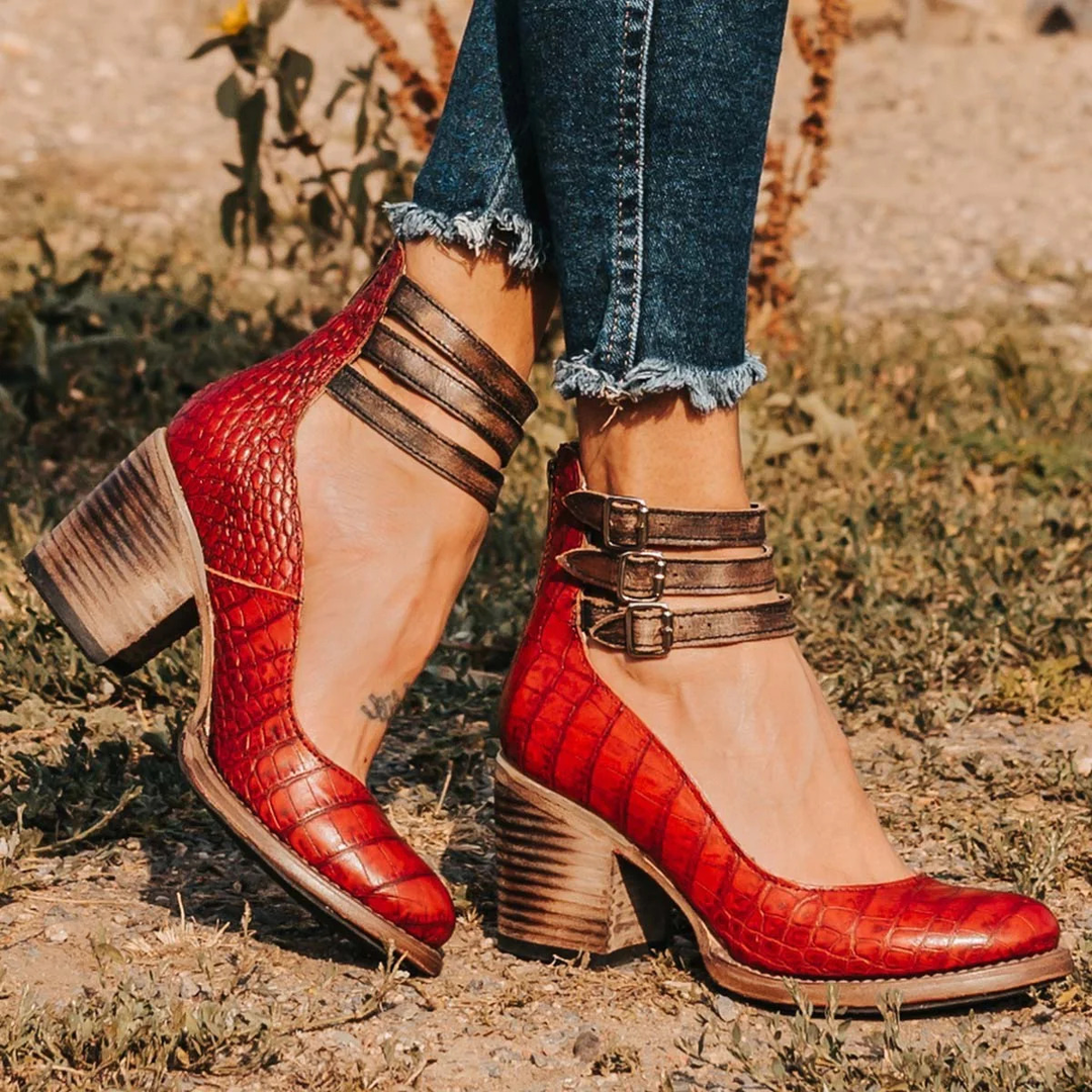 Amara | Vintage Heels