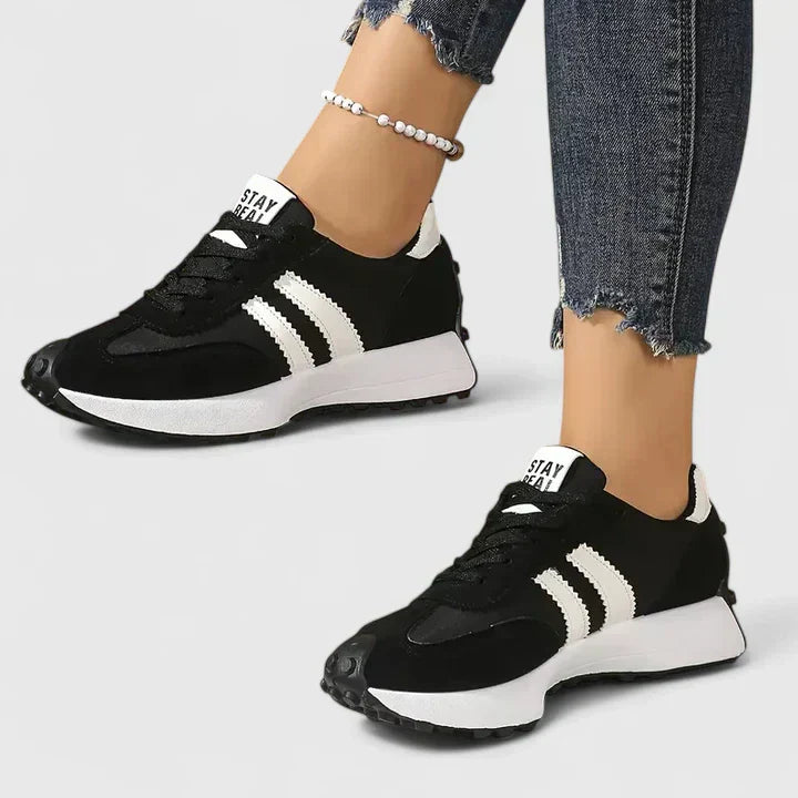 Anouk | Classic Sneakers