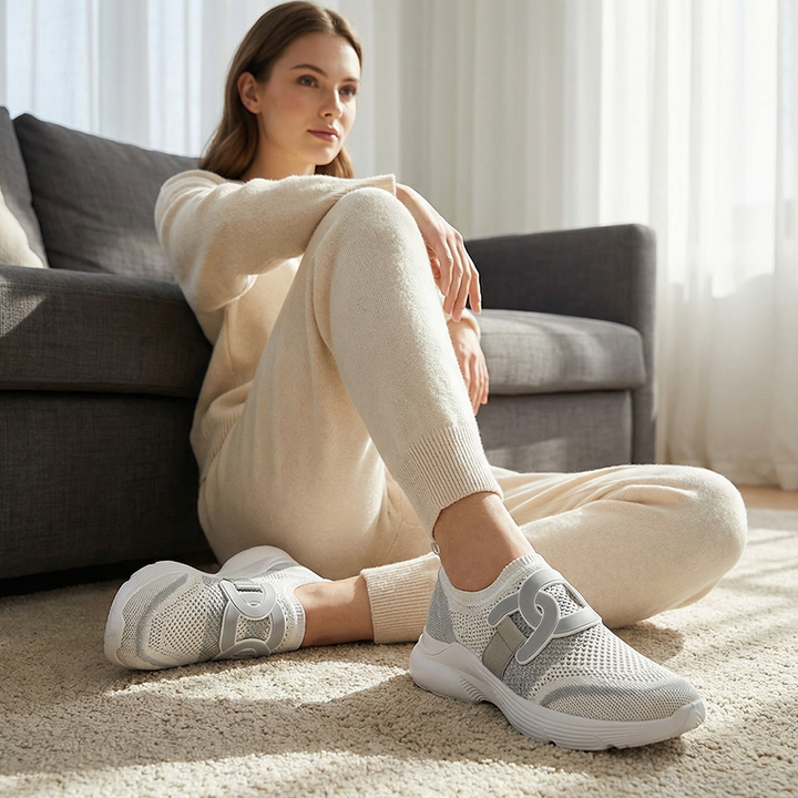 Anouk | Slip-On Walking Shoes
